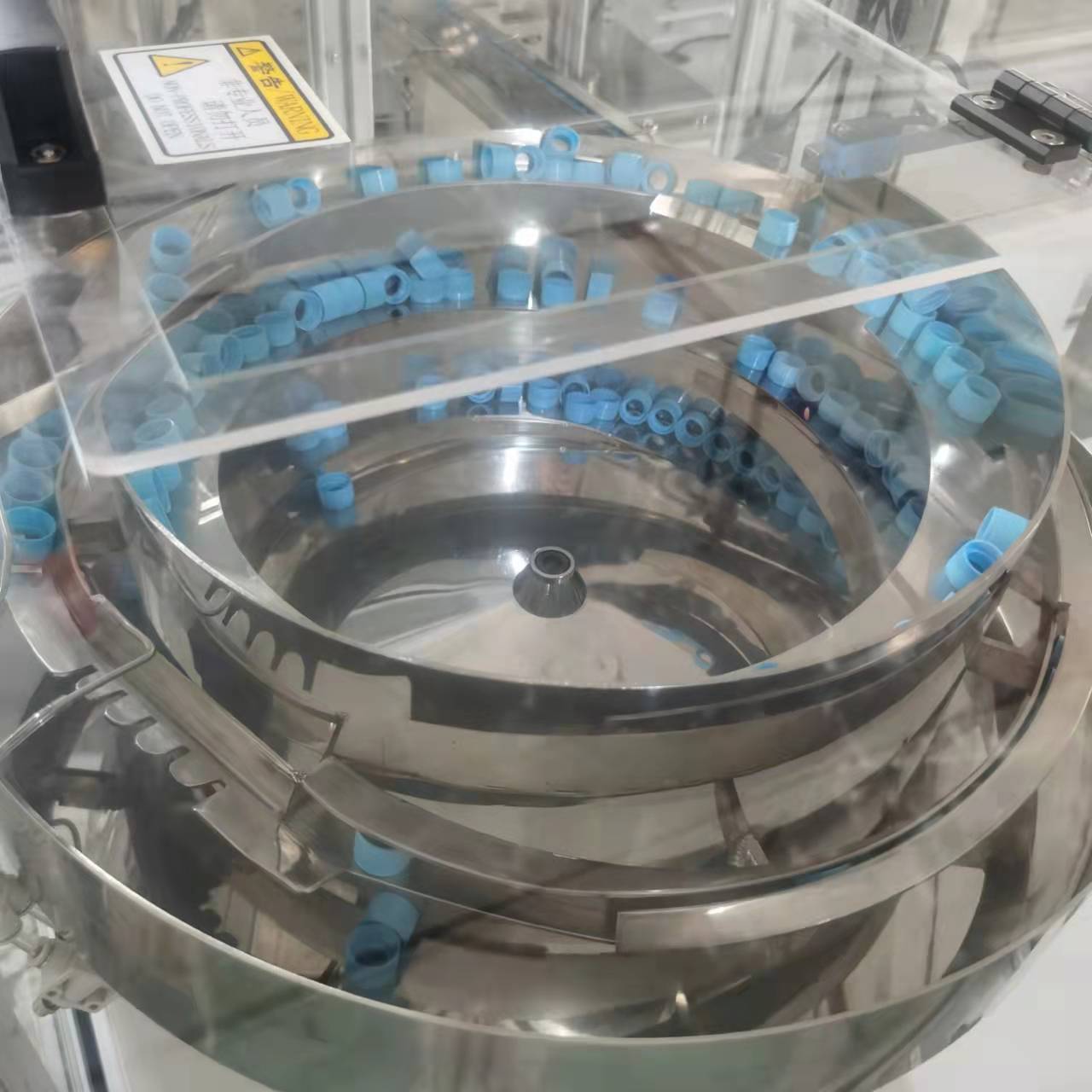 全自動擰蓋機(jī)的原理是什么？有哪些用途？